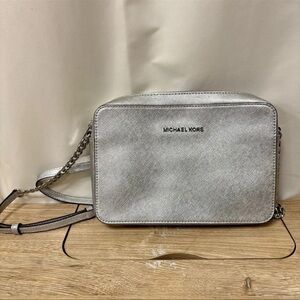 Michael kors women’s silver colored square purse